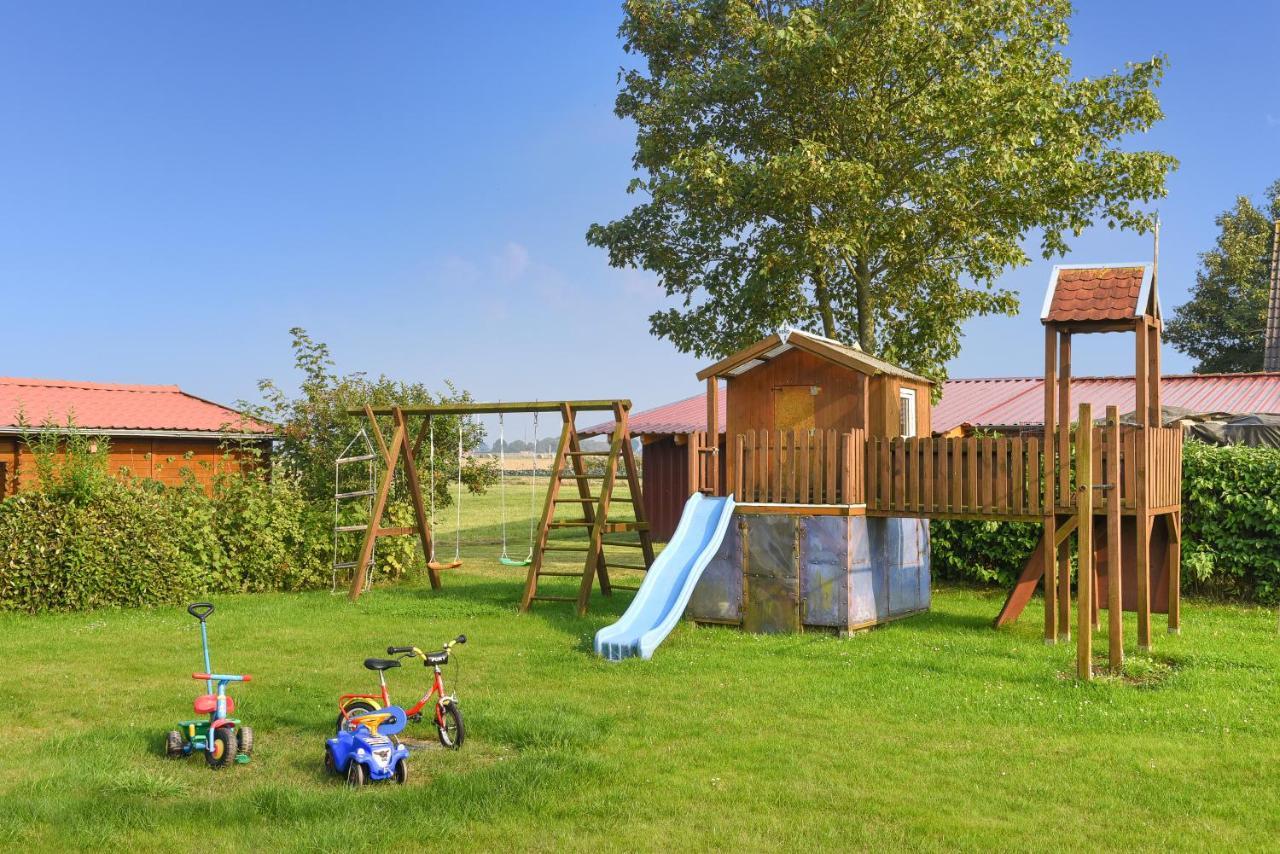 Ferienwohnungen Im Haus Flinthoern Neuharlingersiel Kültér fotó