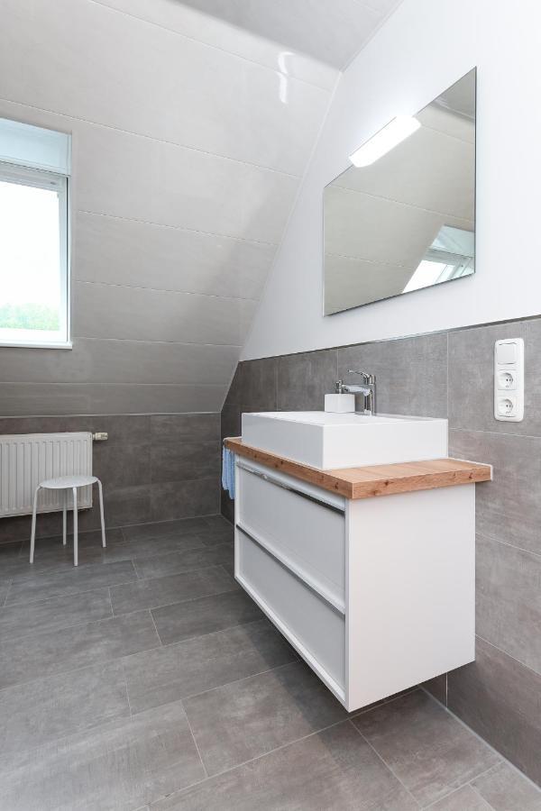 Ferienwohnungen Im Haus Flinthoern Neuharlingersiel Kültér fotó