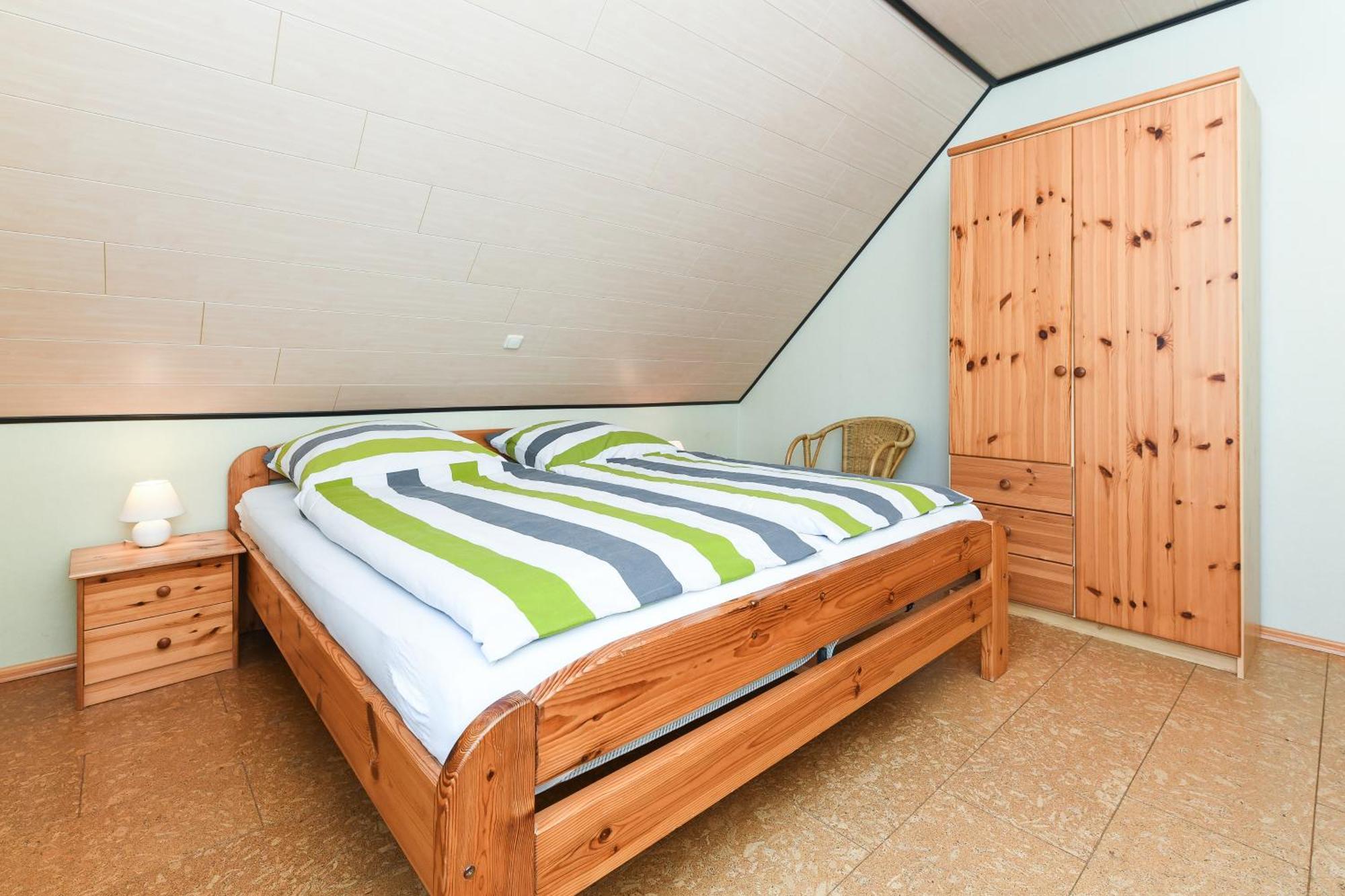 Ferienwohnungen Im Haus Flinthoern Neuharlingersiel Kültér fotó